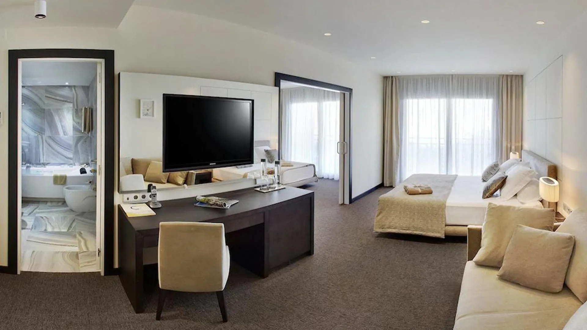 Cosmopolita Hotel Boutique & Spa Platja d'Aro 4*,  Ισπανία