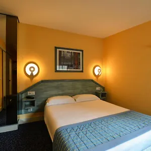 *** Otel Relais Du Pre Fransa