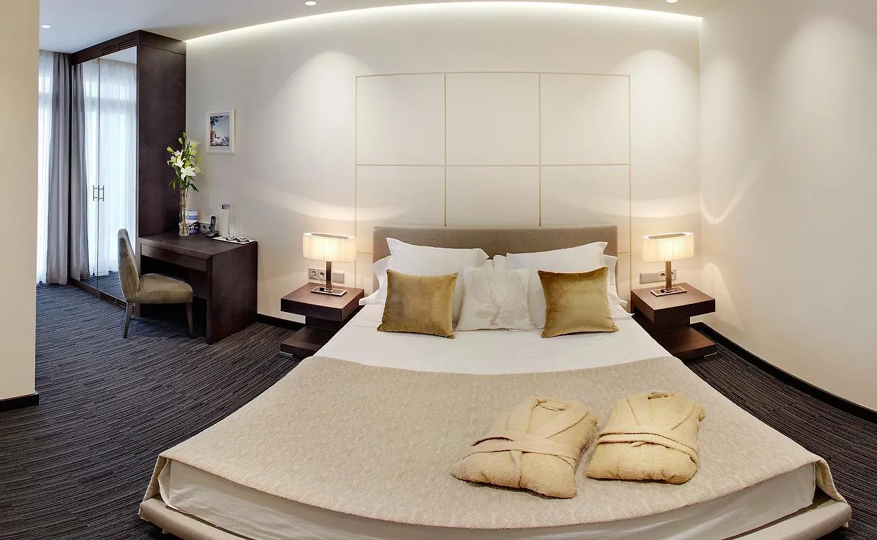 פלטחה ד'ארו Cosmopolita Hotel Boutique & Spa 4*, פלטחה ד'ארו ספרד
