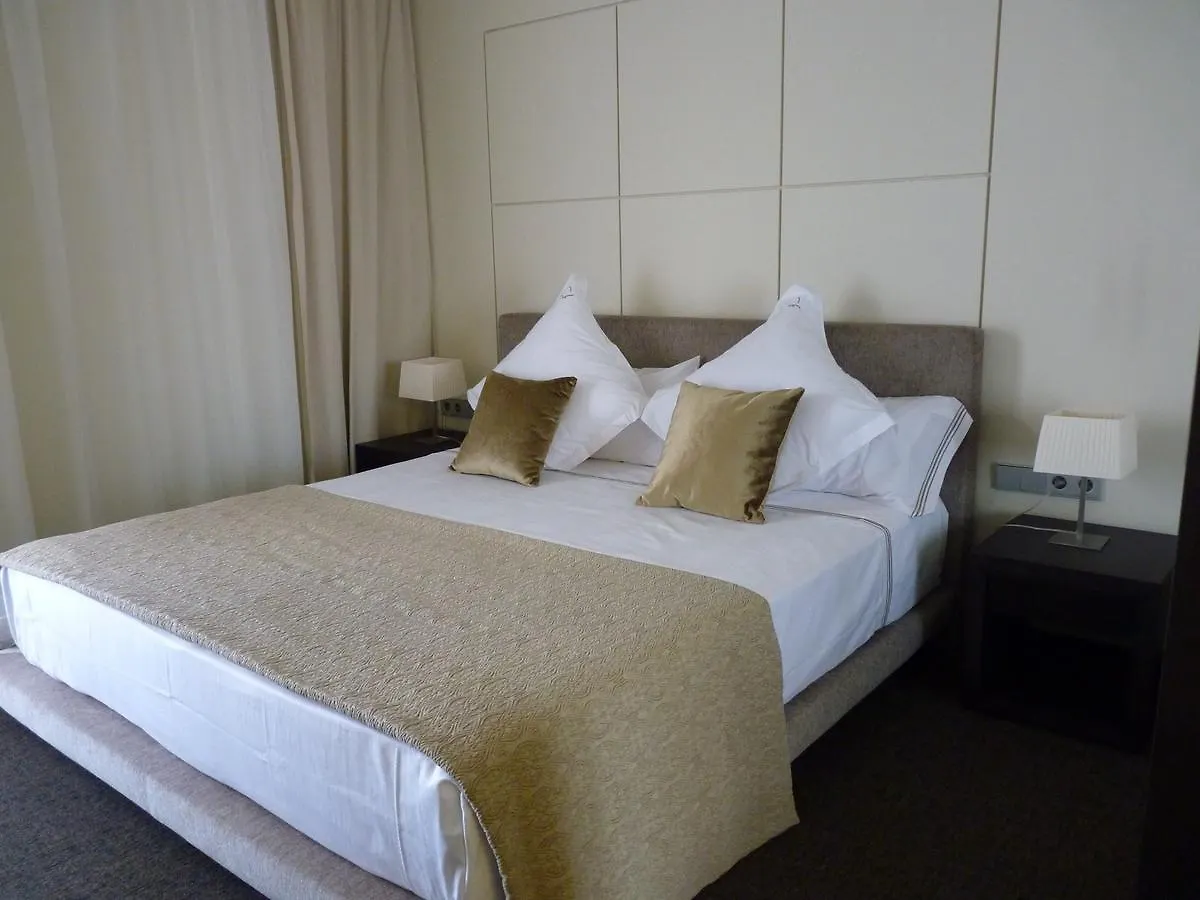 ****  פלטחה ד'ארו Cosmopolita Hotel Boutique & Spa ספרד